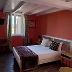 Bien-etre Aux Cypres De 3*