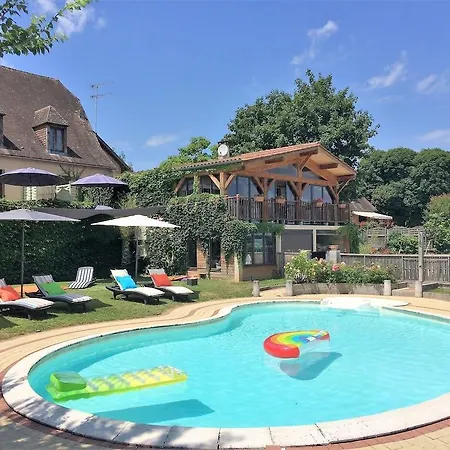 Hotel Bien-Etre Aux Cypres De Marquay 3*