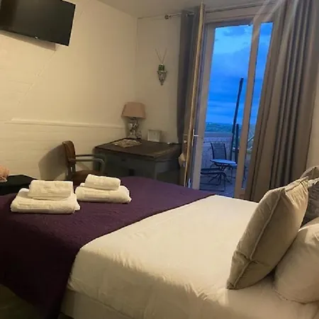 Hotel Hotel Bien-Etre Aux Cypres De Marquay 3*