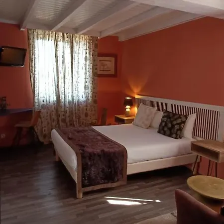 Hotel Hotel Bien-Etre Aux Cypres De Marquay Marquay