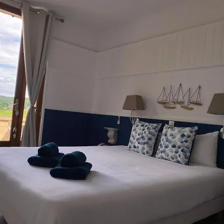 Hotel Bien-Etre Aux Cypres De Marquay Hotel 3*