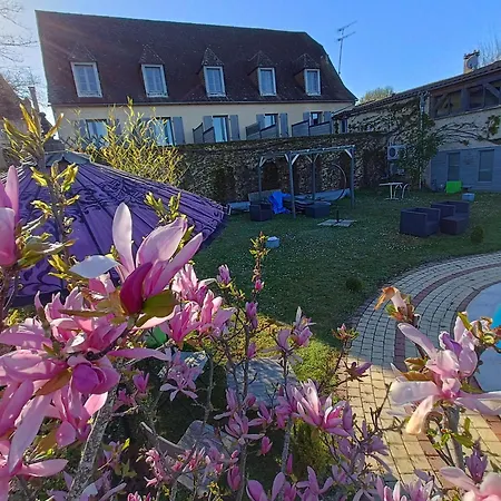 Hotel Hotel Bien-Etre Aux Cypres De Marquay 3*