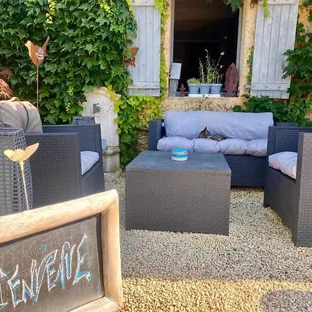 Hotel Hotel Bien-Etre Aux Cypres De Marquay 3*