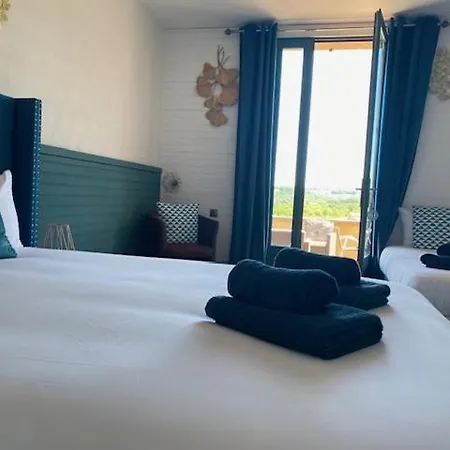 Hotel Hotel Bien-Etre Aux Cypres De Marquay 3*