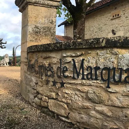 Bien-être Aux Cyprès De Marquay-calme Et élégance-laissez-vous Porter Par Ambiance Chaleureuse Où Chaque Instant Compte-découvrez Un Havre De Paix Où Nature Et Confort Se Marient Pour Vous Offrir Expérience Unique- Réservez Dès Aujourd'