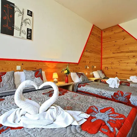 Hotel Bien-Etre Aux Cypres De Marquay 3*