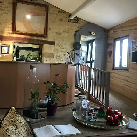 Hotel Bien-etre Aux Cypres De Marquay